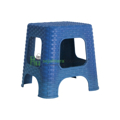 Kursi Jongkok Segi Rotan LIONG LP 299